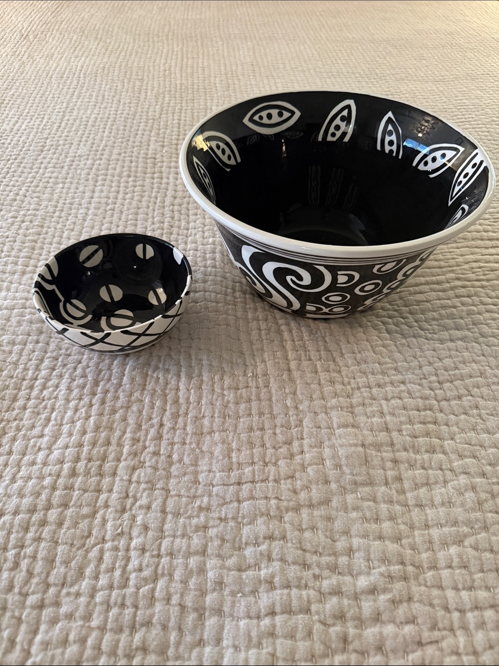 Vicki Carroll Designs collectors pottery - set of 2 dishes